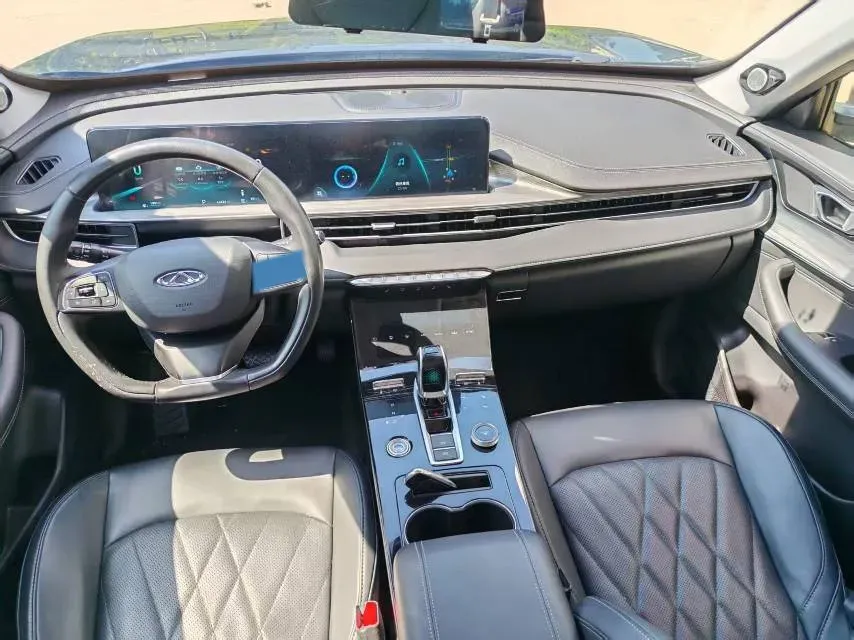 2022 HongQi E-QM5 BEV 54KWH,autocango,china used car exporter,china ev exporter,chinese used car exporter,chinese used ev exporter