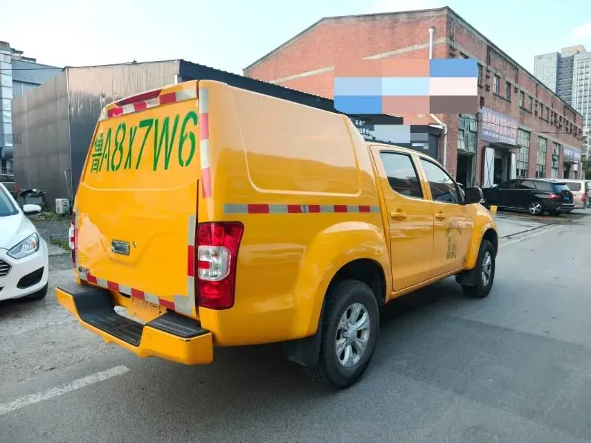 2020 Isuzu Jim 2.4T 211HP L4 5MT,autocango,china used car exporter,china ev exporter,chinese used car exporter,chinese used ev exporter