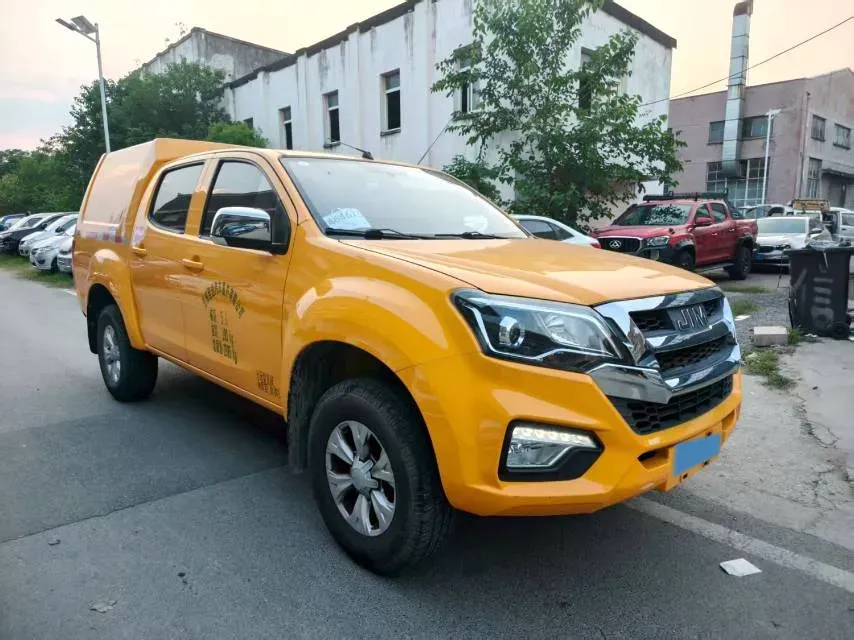 2020 Isuzu Jim 2.4T 211HP L4 5MT,autocango,china used car exporter,china ev exporter,chinese used car exporter,chinese used ev exporter