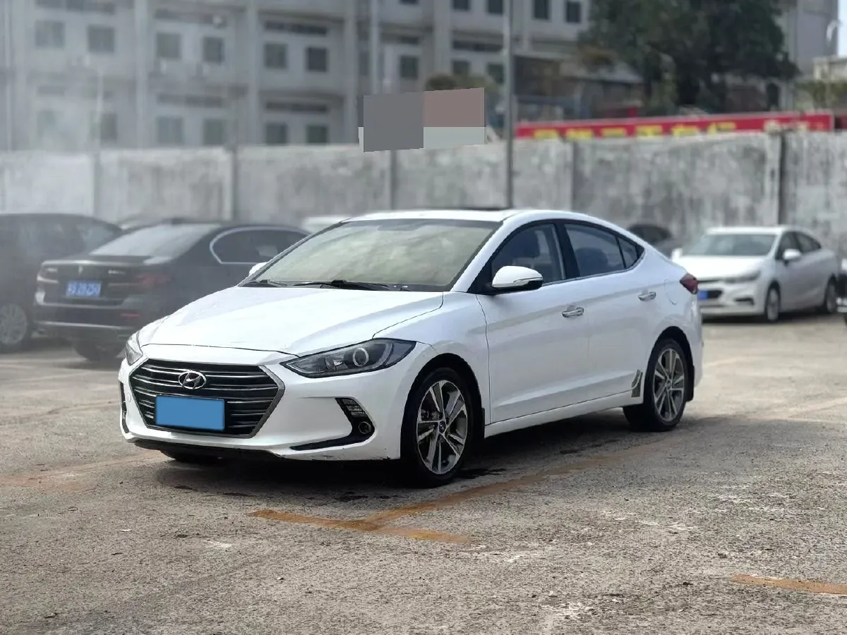 2020 Hyundai Elantra 1.5L 115HP L4 CVT,autocango,china used car exporter,china ev exporter,chinese used car exporter,chinese used ev exporter