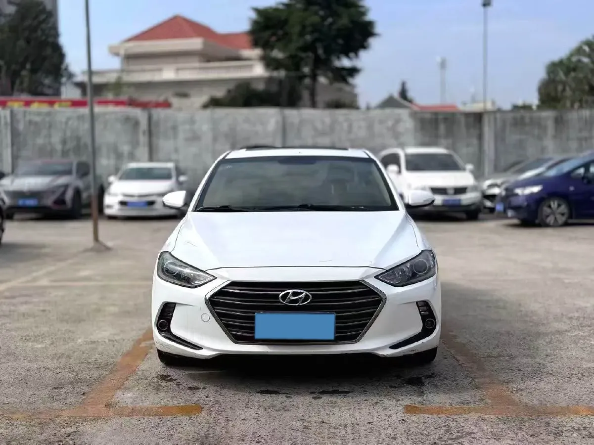 2020 Hyundai Elantra 1.5L 115HP L4 CVT,autocango,china used car exporter,china ev exporter,chinese used car exporter,chinese used ev exporter