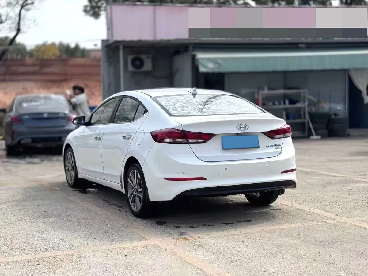 2020 Hyundai Elantra 1.5L 115HP L4 CVT,autocango,china used car exporter,china ev exporter,chinese used car exporter,chinese used ev exporter