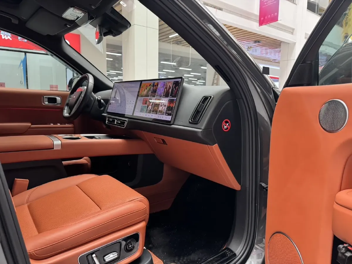 2023 Li L8 Range Extended 154HP REEV 40.9KWH,autocango,china used car exporter,china ev exporter,chinese used car exporter,chinese used ev exporter