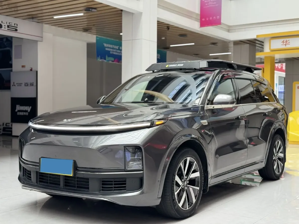 2023 Li L8 Range Extended 154HP REEV 40.9KWH,autocango,china used car exporter,china ev exporter,chinese used car exporter,chinese used ev exporter