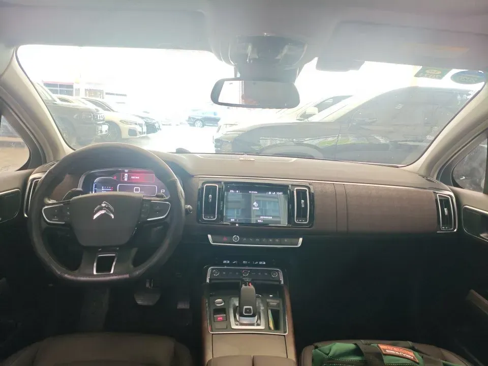 2019 Citroen C6 1.8T 211HP L4 8AT,autocango,china used car exporter,china ev exporter,chinese used car exporter,chinese used ev exporter