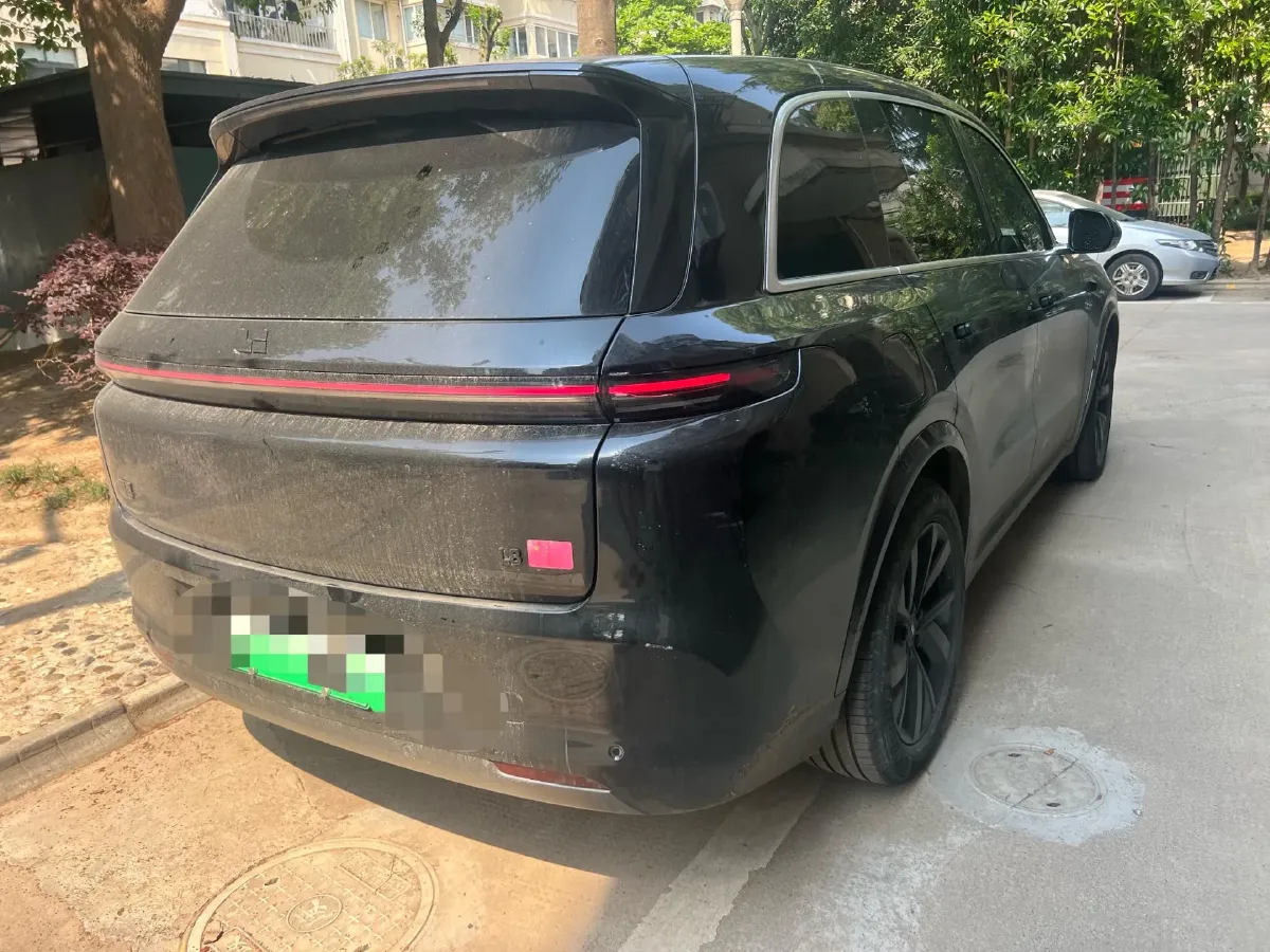 2023 Li L8 Range Extended 154HP REEV 40.9KWH,autocango,china used car exporter,china ev exporter,chinese used car exporter,chinese used ev exporter