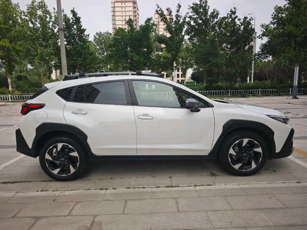 2024 Subaru Crosstrek 2.5L 169HP H4 CVT,autocango,china used car exporter,china ev exporter,chinese used car exporter,chinese used ev exporter