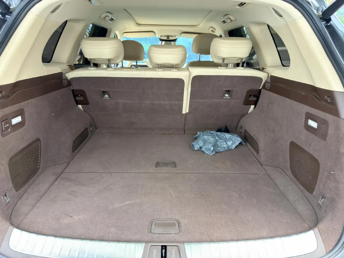 2024 Ford Transit 2.0T 143HP L4 9AT,autocango,china used car exporter,china ev exporter,chinese used car exporter,chinese used ev exporter