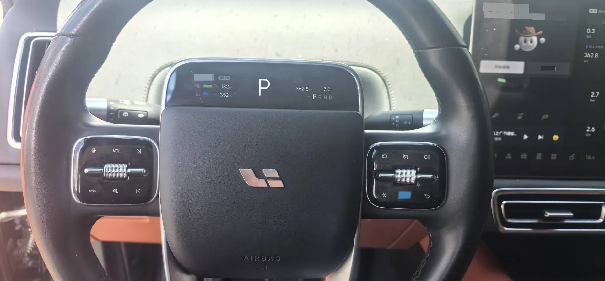 2022 Li L9 Range Extended 154HP REEV 42.6KWH,autocango,china used car exporter,china ev exporter,chinese used car exporter,chinese used ev exporter