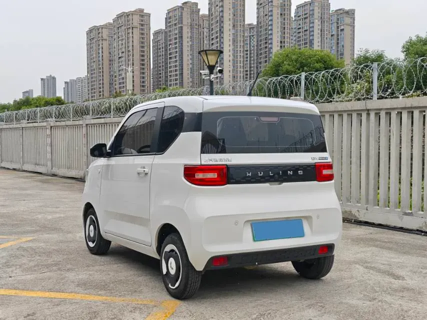 2022 WuLing HongGuang MINI EV BEV 9KWH,autocango,china used car exporter,china ev exporter,chinese used car exporter,chinese used ev exporter