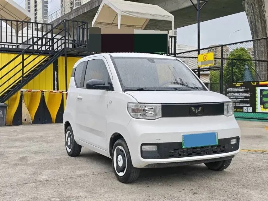 2022 WuLing HongGuang MINI EV BEV 9KWH,autocango,china used car exporter,china ev exporter,chinese used car exporter,chinese used ev exporter