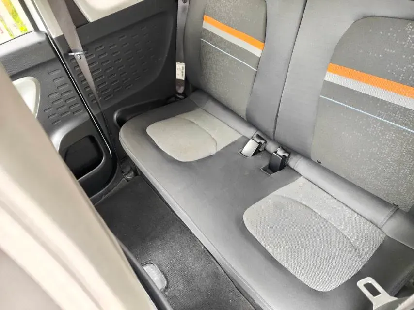 2022 WuLing HongGuang MINI EV BEV 9KWH,autocango,china used car exporter,china ev exporter,chinese used car exporter,chinese used ev exporter