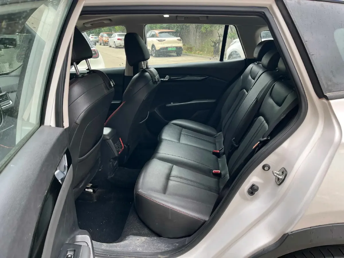 2021 DongFeng Aeolus YiXuan GS 1.5T 150HP L4 6DCT,autocango,china used car exporter,china ev exporter,chinese used car exporter,chinese used ev exporter