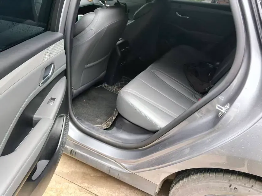 2025 BYD Qin Plus 1.5L 101HP L4 E-CVT PHEV,autocango,china used car exporter,china ev exporter,chinese used car exporter,chinese used ev exporter