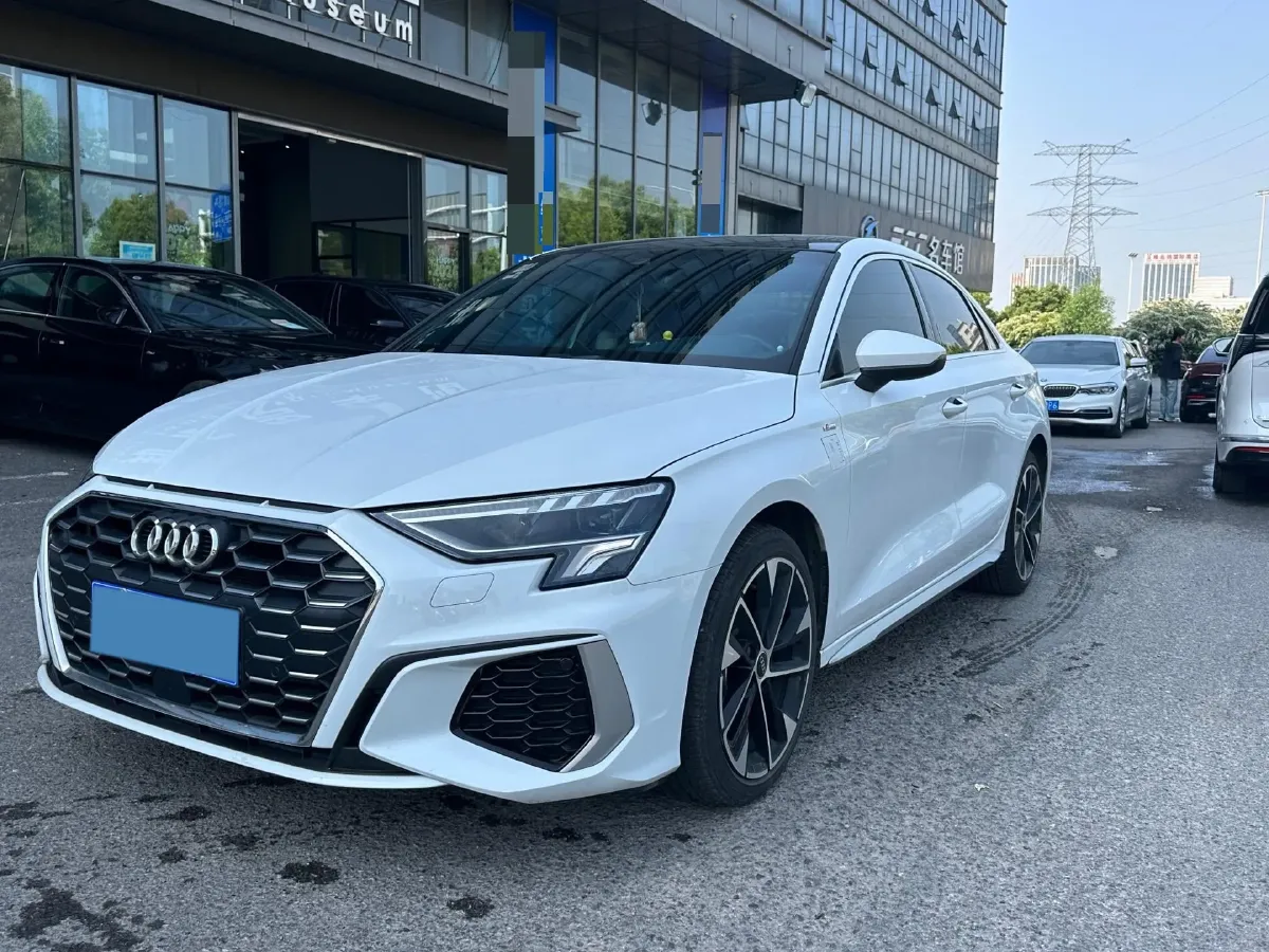2022 Audi A3 1.4T 150HP L4 7DCT,autocango,china used car exporter,china ev exporter,chinese used car exporter,chinese used ev exporter
