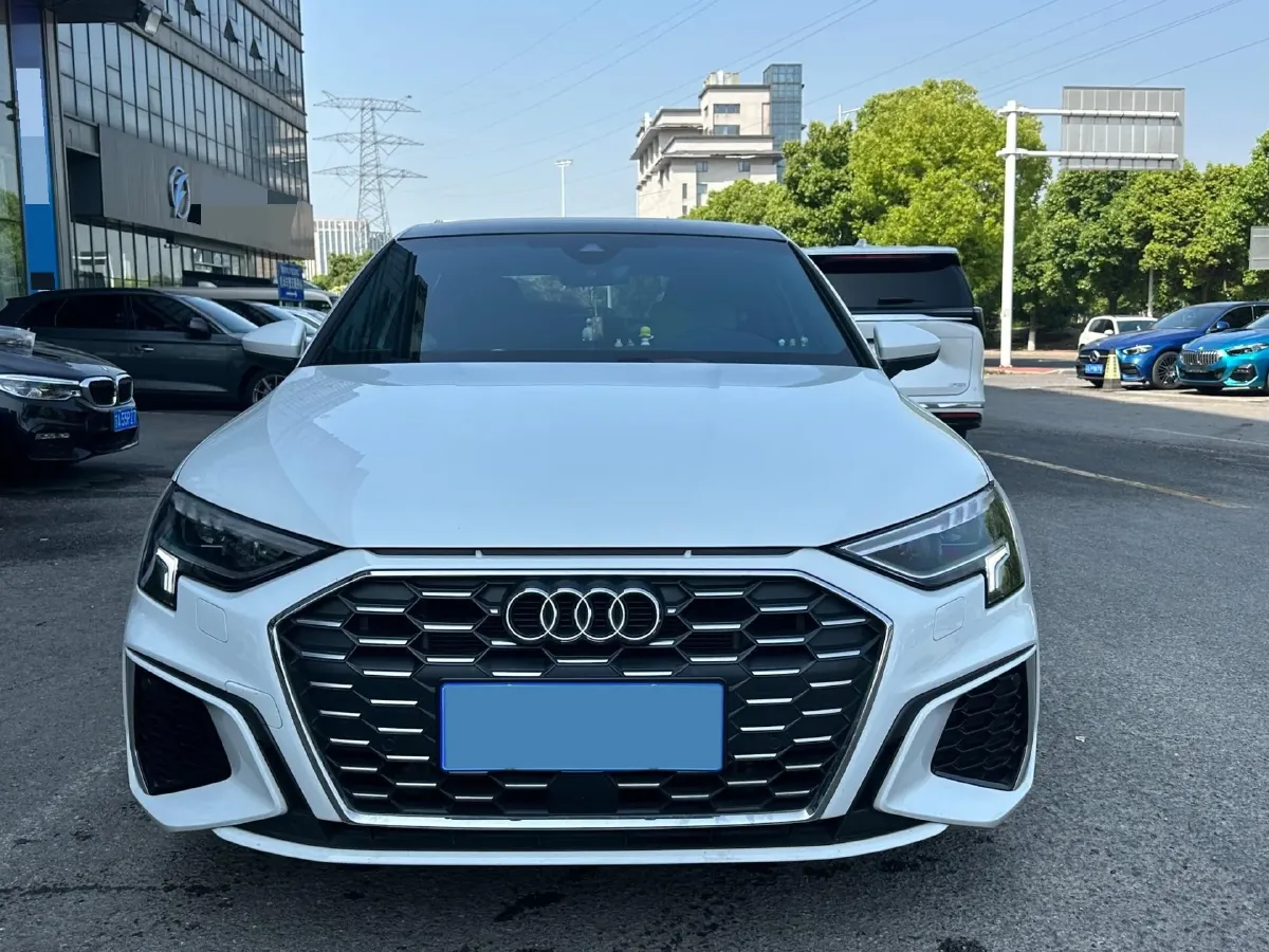 2022 Audi A3 1.4T 150HP L4 7DCT,autocango,china used car exporter,china ev exporter,chinese used car exporter,chinese used ev exporter