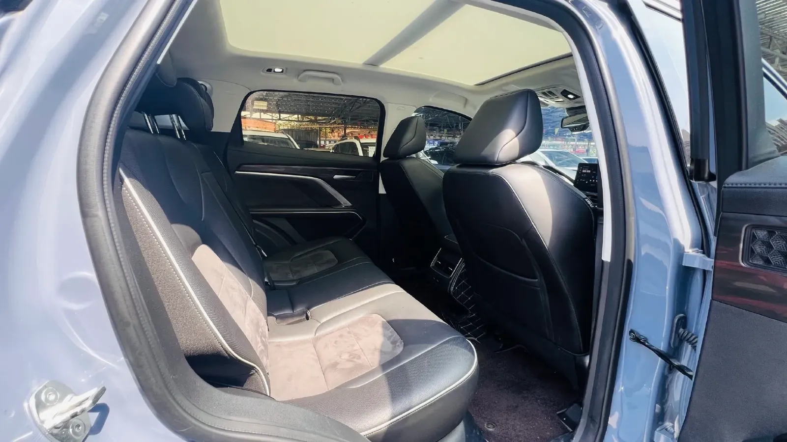 2021 Haval H6 2.0T 224HP L4 7DCT,autocango,china used car exporter,china ev exporter,chinese used car exporter,chinese used ev exporter