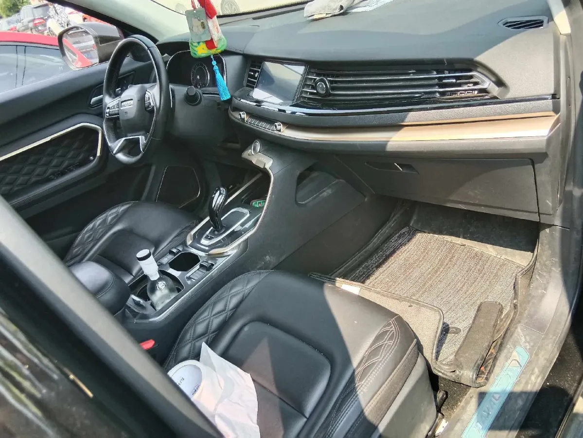 2020 Haval H6 1.5T 169HP L4 7DCT,autocango,china used car exporter,china ev exporter,chinese used car exporter,chinese used ev exporter