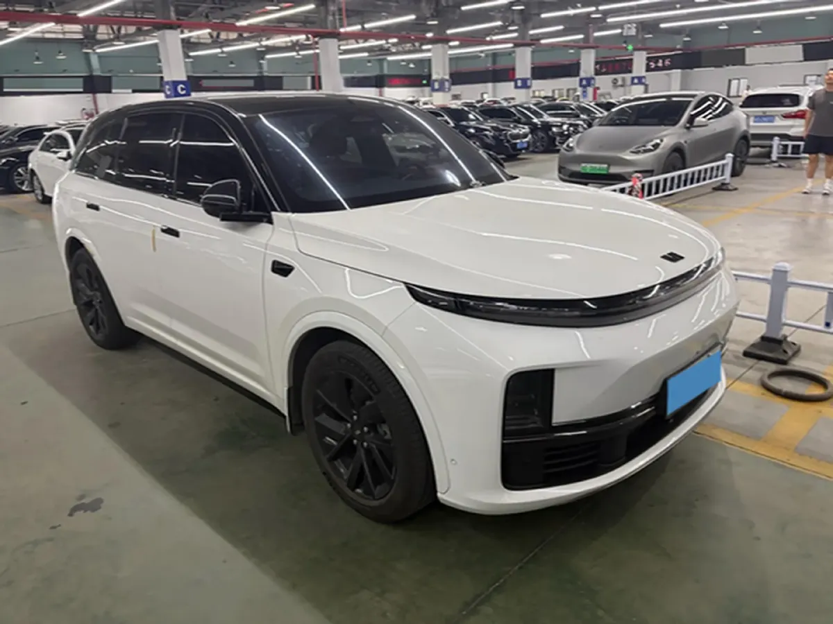 2023 Li L7 Range Extended 154HP REEV 40.9KWH,autocango,china used car exporter,china ev exporter,chinese used car exporter,chinese used ev exporter