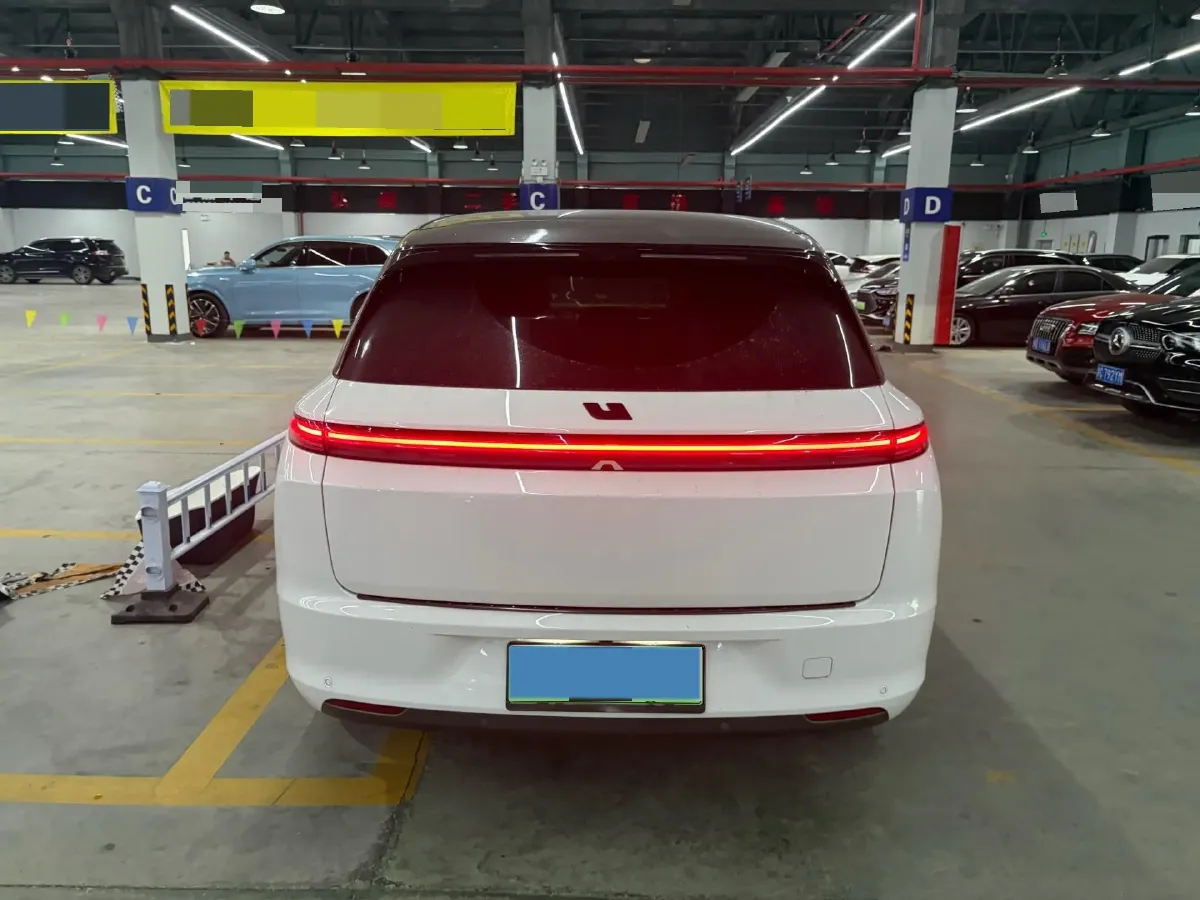2023 Li L7 Range Extended 154HP REEV 40.9KWH,autocango,china used car exporter,china ev exporter,chinese used car exporter,chinese used ev exporter
