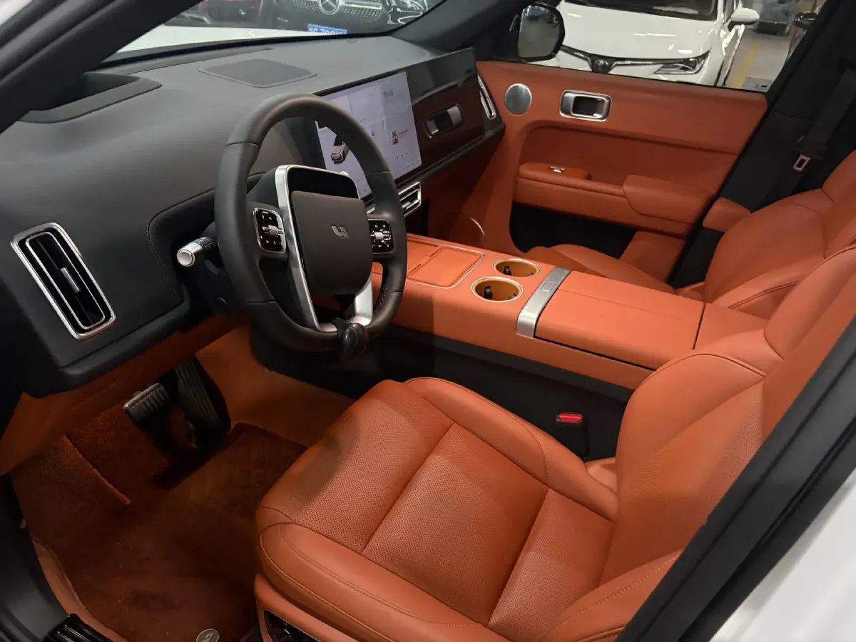 2023 Li L7 Range Extended 154HP REEV 40.9KWH,autocango,china used car exporter,china ev exporter,chinese used car exporter,chinese used ev exporter