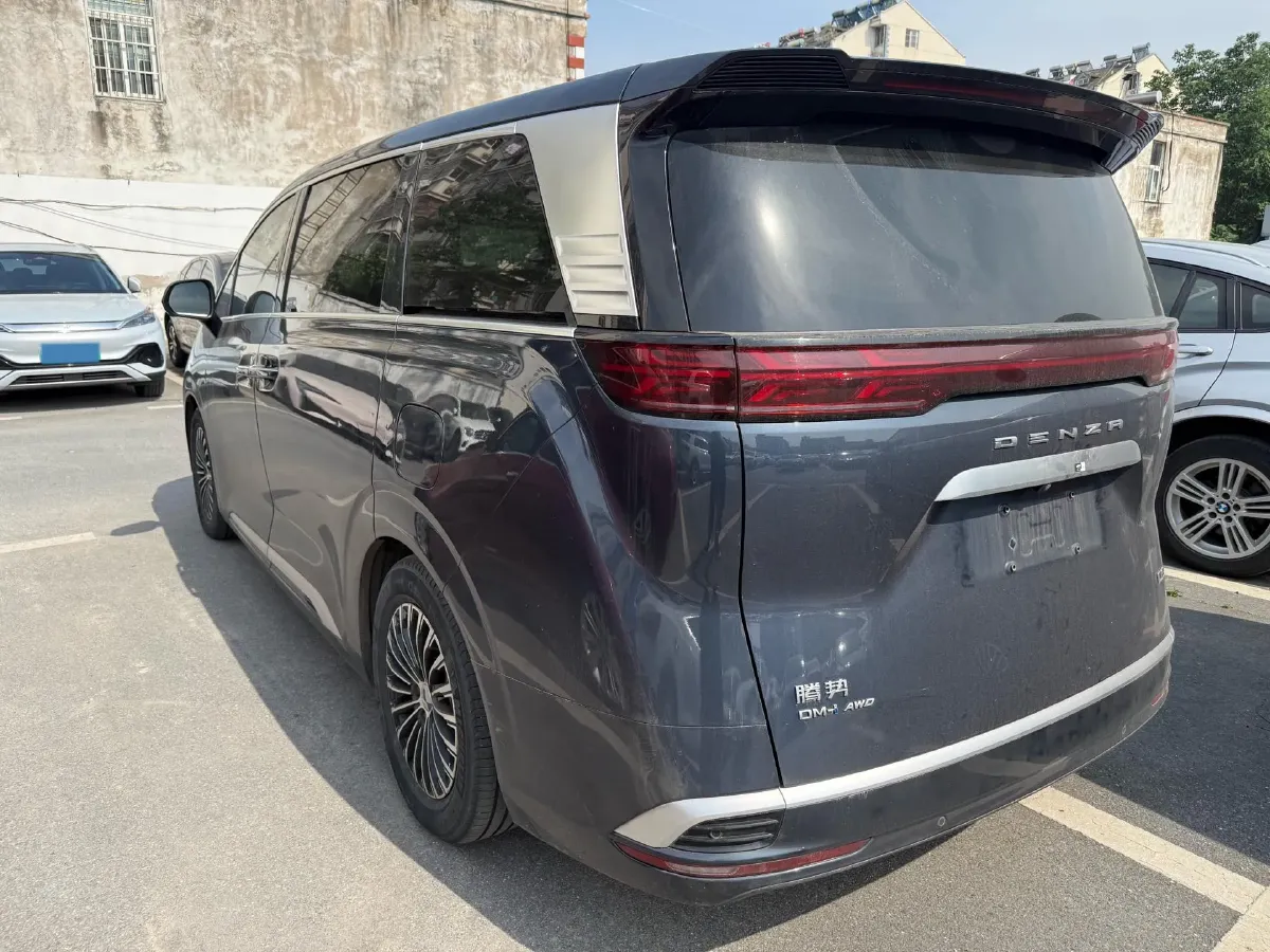 2022 Mercedes-Benz GLC Class 2.0T 197HP L4 9AT,autocango,china used car exporter,china ev exporter,chinese used car exporter,chinese used ev exporter