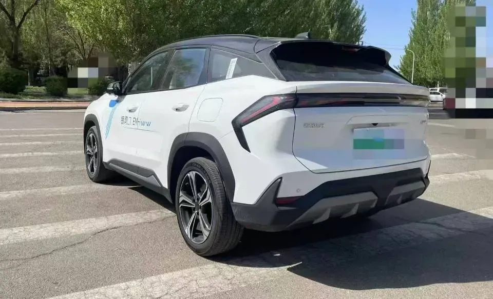 2025 Geely Galaxy L7 1.5L 112HP L4 1DHT PHEV 18.4KWH,autocango,china used car exporter,china ev exporter,chinese used car exporter,chinese used ev exporter