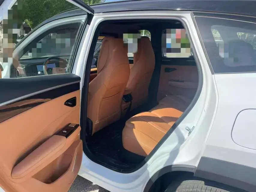2025 Geely Galaxy L7 1.5L 112HP L4 1DHT PHEV 18.4KWH,autocango,china used car exporter,china ev exporter,chinese used car exporter,chinese used ev exporter