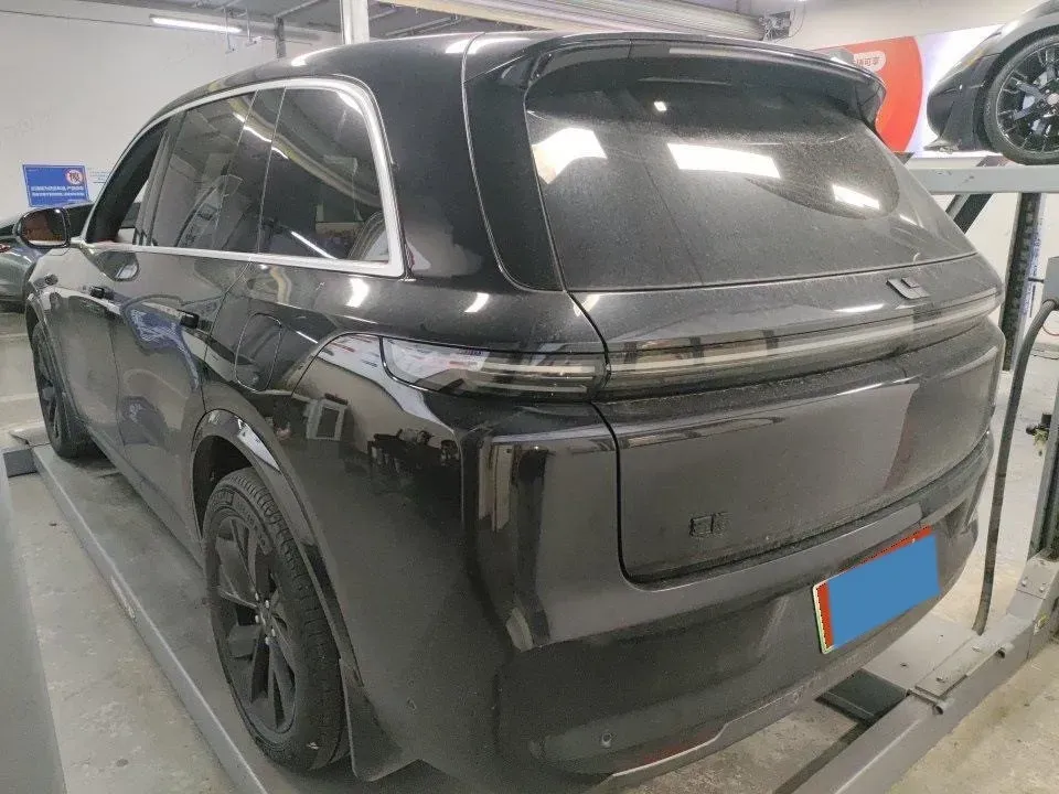 2023 Li L7 Range Extended 154HP REEV 40.9KWH,autocango,china used car exporter,china ev exporter,chinese used car exporter,chinese used ev exporter