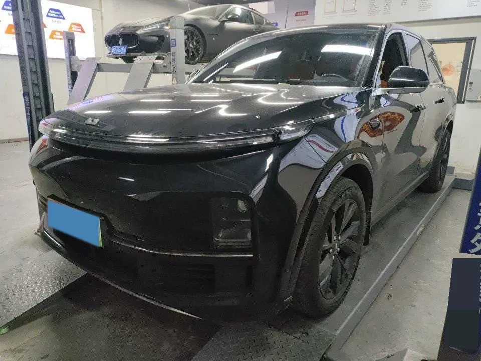 2023 Li L7 Range Extended 154HP REEV 40.9KWH,autocango,china used car exporter,china ev exporter,chinese used car exporter,chinese used ev exporter
