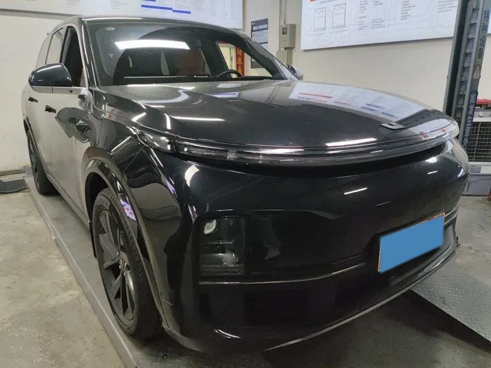 2023 Li L7 Range Extended 154HP REEV 40.9KWH,autocango,china used car exporter,china ev exporter,chinese used car exporter,chinese used ev exporter