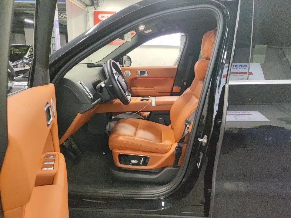 2023 Li L7 Range Extended 154HP REEV 40.9KWH,autocango,china used car exporter,china ev exporter,chinese used car exporter,chinese used ev exporter