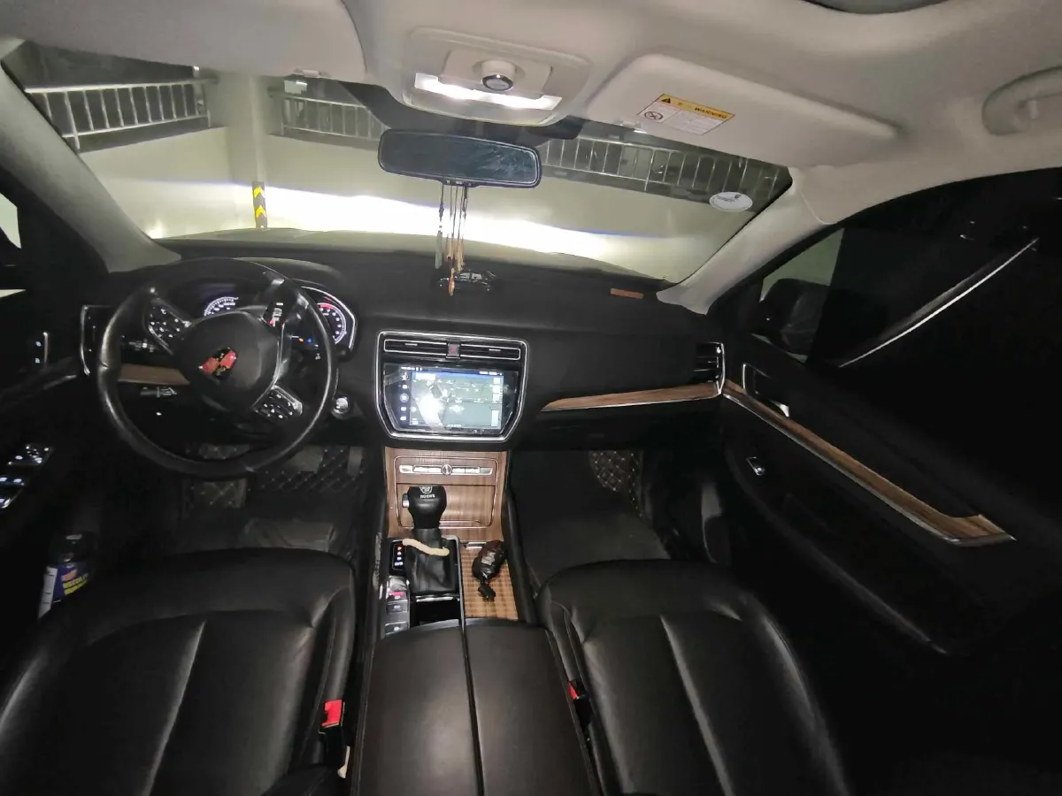 2018 Roewe RX5 2.0T 220HP L4 6DCT,autocango,china used car exporter,china ev exporter,chinese used car exporter,chinese used ev exporter