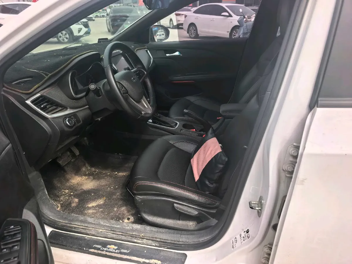 2019 Chevrolet Monza 1.3T 163HP L3 6AT,autocango,china used car exporter,china ev exporter,chinese used car exporter,chinese used ev exporter