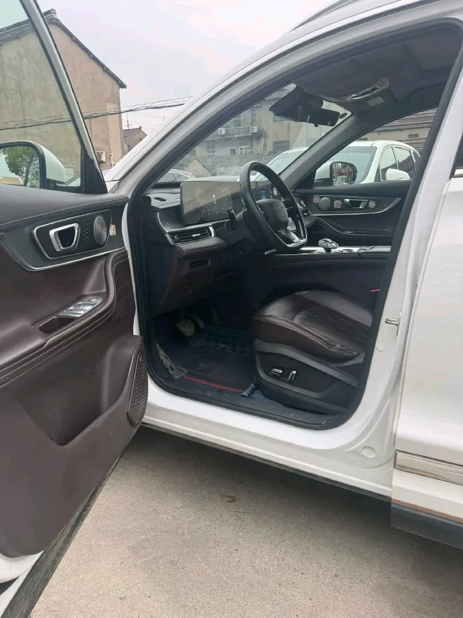2022 Chery Tiggo 8 PRO 1.6T 197HP L4 7DCT,autocango,china used car exporter,china ev exporter,chinese used car exporter,chinese used ev exporter