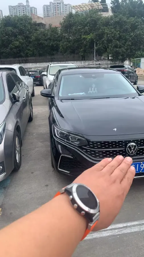 2022 Xpeng P7 BEV 60.2KWH,autocango,china used car exporter,china ev exporter,chinese used car exporter,chinese used ev exporter