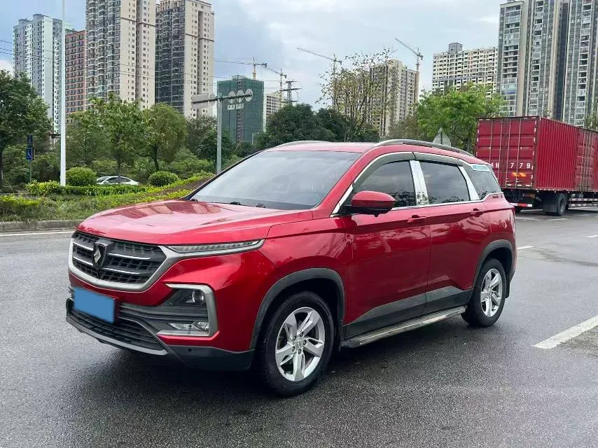 2018 BaoJun 530 1.5T 150HP L4 6MT,autocango,china used car exporter,china ev exporter,chinese used car exporter,chinese used ev exporter