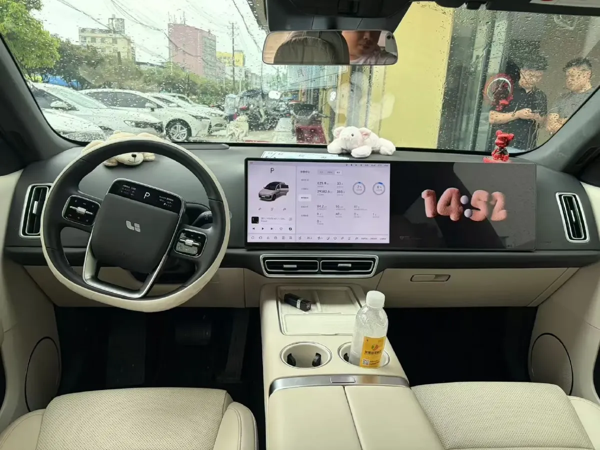 2024 Li L6 Range Extended 154HP L4 REEV 36.8KWH,autocango,china used car exporter,china ev exporter,chinese used car exporter,chinese used ev exporter