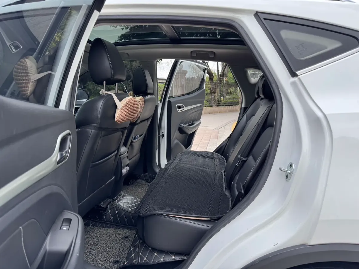 2018 MG ZS 1.5L 120HP L4 4AT,autocango,china used car exporter,china ev exporter,chinese used car exporter,chinese used ev exporter