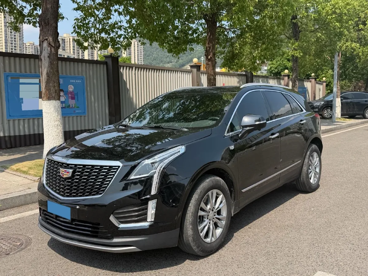 2022 Cadillac XT5 2.0T 237HP L4 9AT,autocango,china used car exporter,china ev exporter,chinese used car exporter,chinese used ev exporter