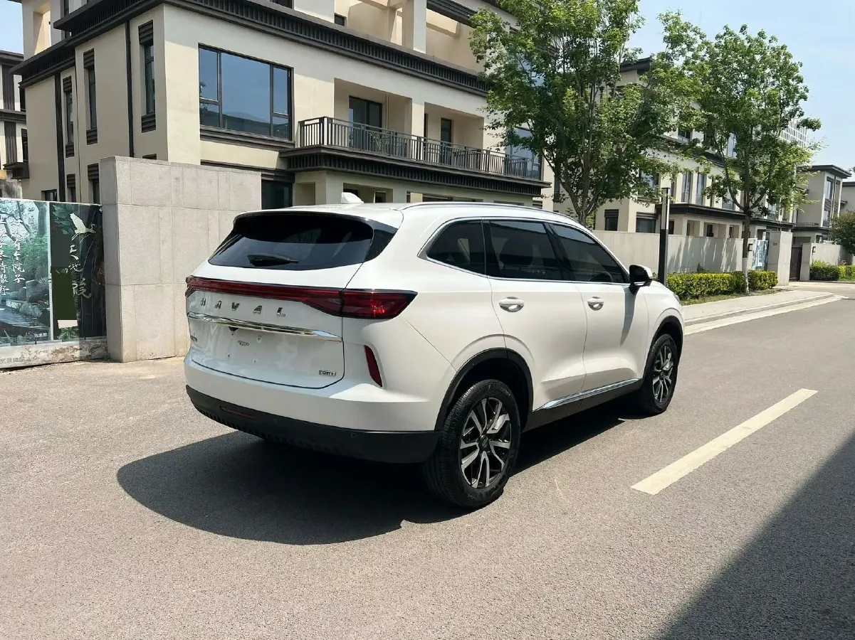 2022 Haval H6 1.5T 154HP L4 2DHT Hybrid 1.7KWH,autocango,china used car exporter,china ev exporter,chinese used car exporter,chinese used ev exporter