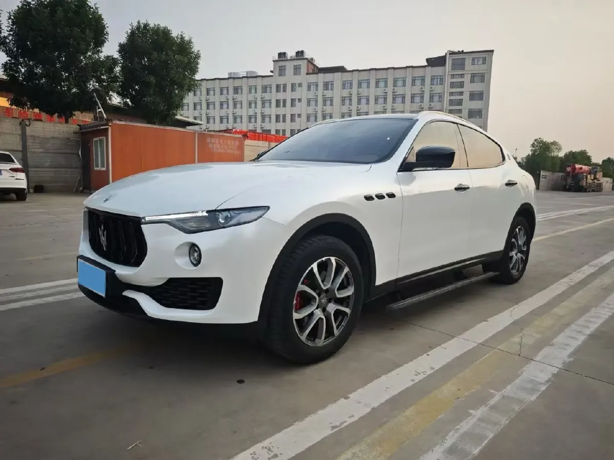 2018 Maserati Levante 3.0T 350HP V6 8AT,autocango,china used car exporter,china ev exporter,chinese used car exporter,chinese used ev exporter