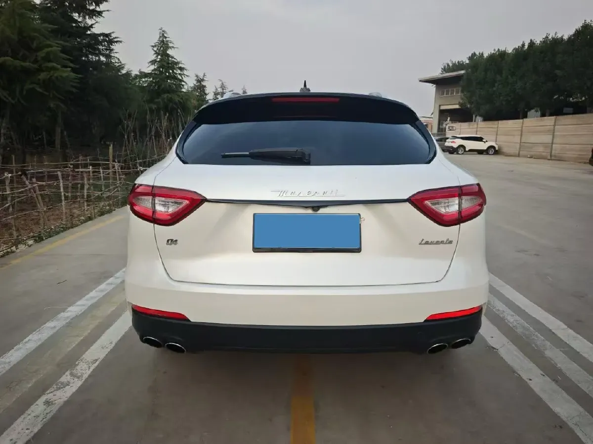 2018 Maserati Levante 3.0T 350HP V6 8AT,autocango,china used car exporter,china ev exporter,chinese used car exporter,chinese used ev exporter
