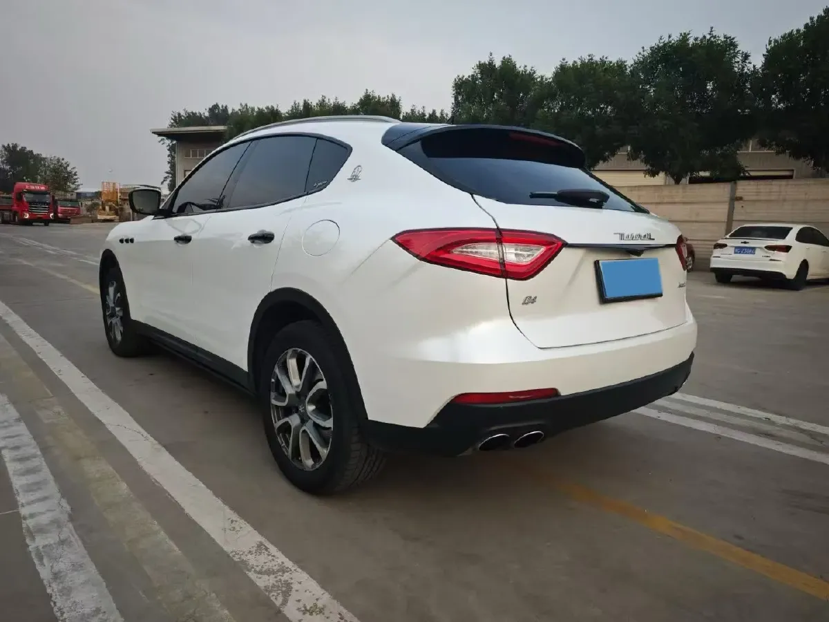 2018 Maserati Levante 3.0T 350HP V6 8AT,autocango,china used car exporter,china ev exporter,chinese used car exporter,chinese used ev exporter
