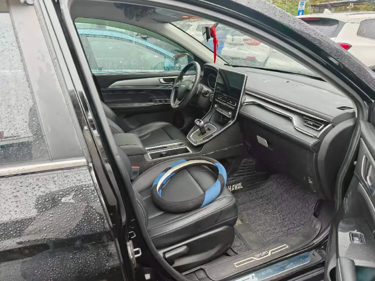 2021 Haval M6 1.5T 150HP L4 7DCT,autocango,china used car exporter,china ev exporter,chinese used car exporter,chinese used ev exporter