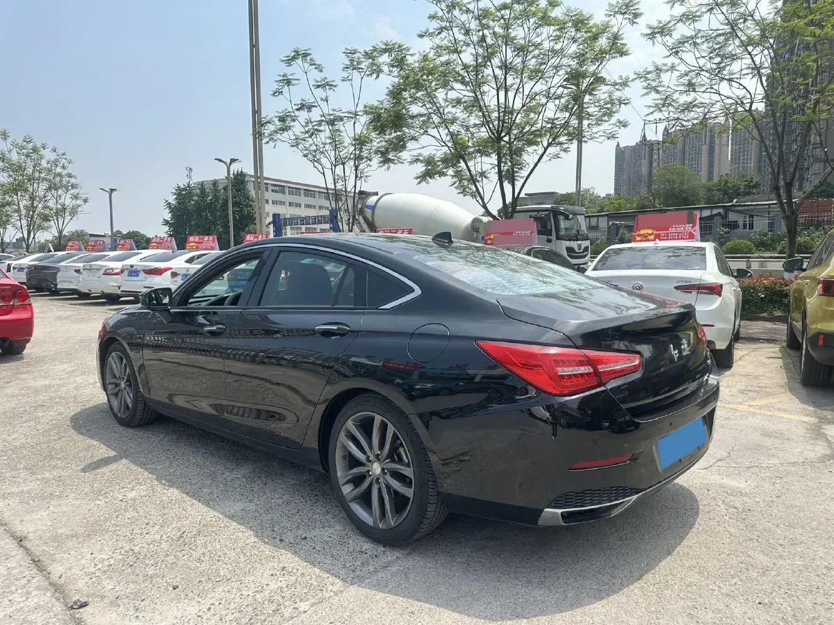 2019 HongQi H5 1.8T 180HP L4 6AT,autocango,china used car exporter,china ev exporter,chinese used car exporter,chinese used ev exporter
