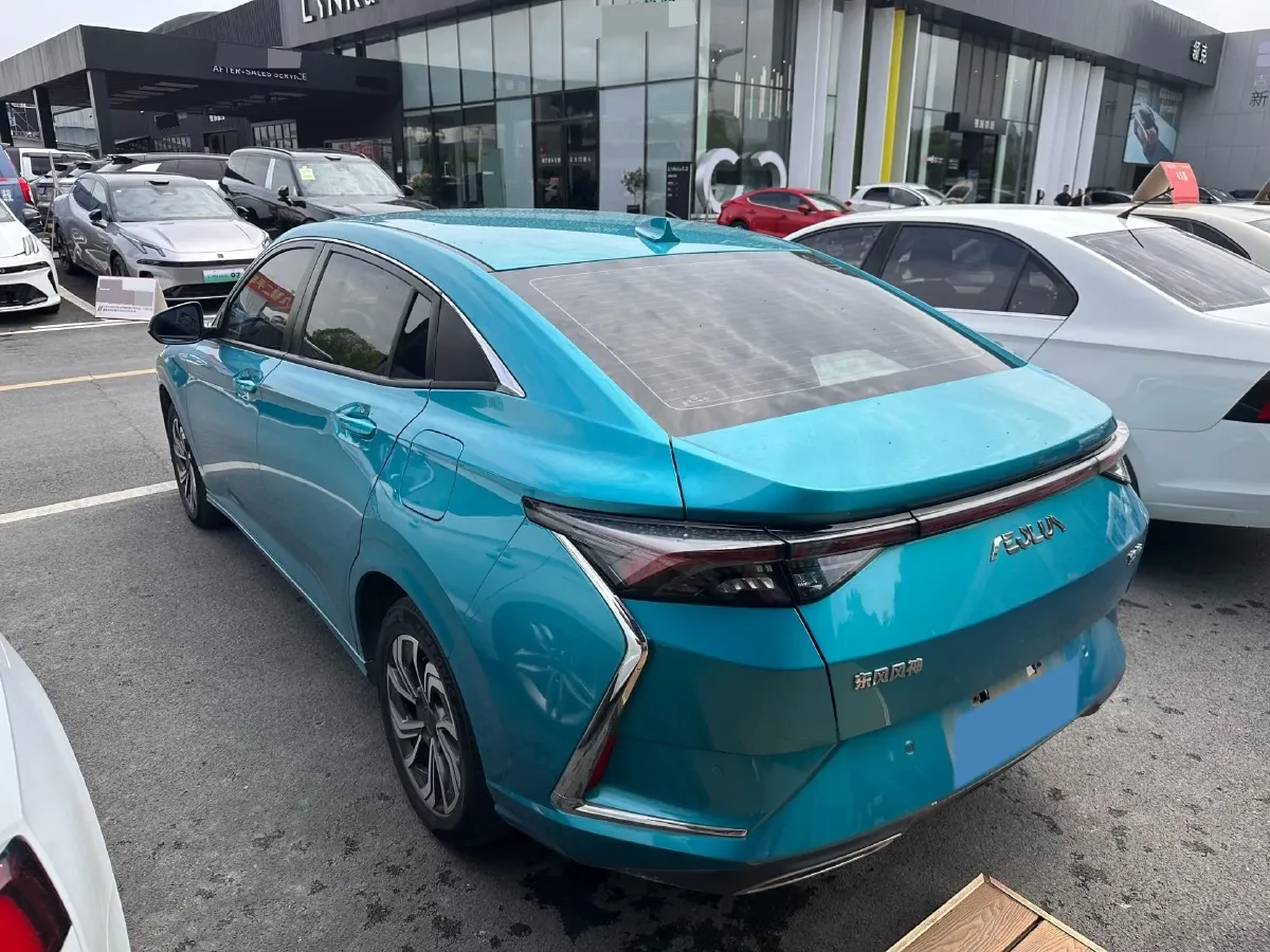 2021 DongFeng Aeolus YiXuan 1.5T 150HP L4 6DCT,autocango,china used car exporter,china ev exporter,chinese used car exporter,chinese used ev exporter