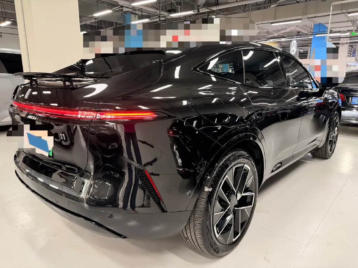 2025 Avatr 11 1.5T 156HP L4 REEV,autocango,china used car exporter,china ev exporter,chinese used car exporter,chinese used ev exporter