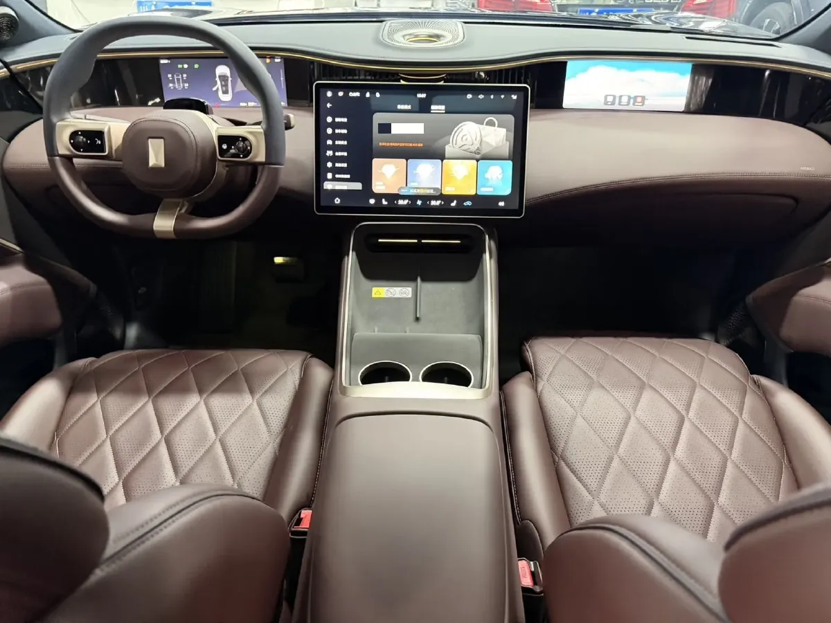 2025 Avatr 11 1.5T 156HP L4 REEV,autocango,china used car exporter,china ev exporter,chinese used car exporter,chinese used ev exporter