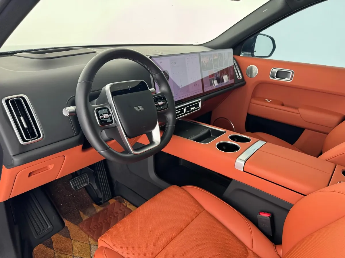 2023 Li L8 Range Extended 154HP REEV 40.9KWH,autocango,china used car exporter,china ev exporter,chinese used car exporter,chinese used ev exporter